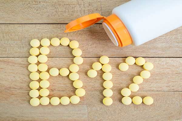 أعراض نقص فيتامين ب 12