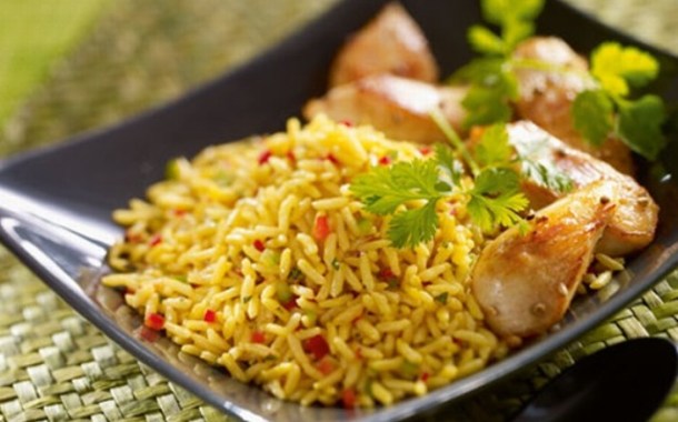 طريقة عمل الرز بالزعفران والدجاج