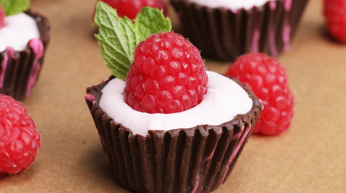 الشوكولا مع الكريمة