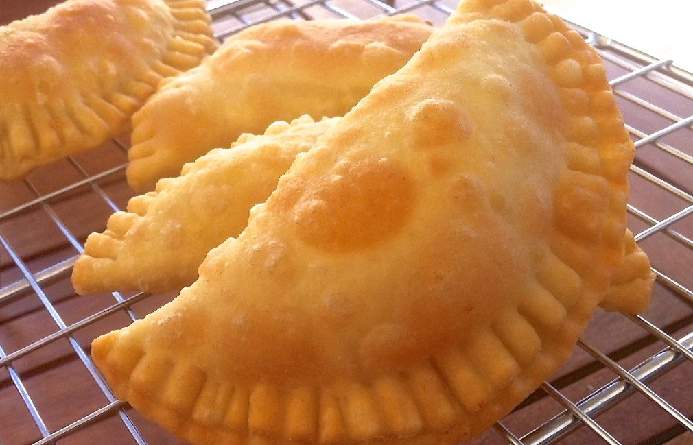 d8a8d8b1d983-d8a8d8a7d984d8acd8a8d986d8a9-d8a7d984d8b3d988d8b1d98ad8a9 برك بالجبنة السورية