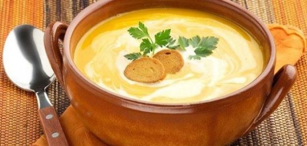 حساء القلقاس بالطحينة
