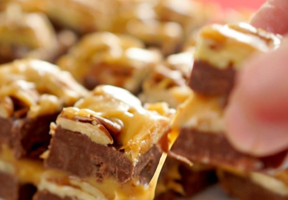 d8add984d988d98ad8a7d8aa-d8a8d8a7d8b1d8afd8a9-d8a8d8a7d984d8add984d98ad8a8-d8a7d984d985d983d8abd981-d8a7d984d985d8add984d989-d988d8a7d984d983d8b1d8a7d985d98ad984 حلويات باردة بالحليب المكثف المحلى والكراميل