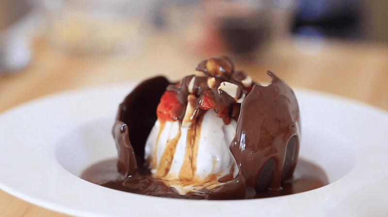 d8b7d8b1d98ad982d8a9-d8aad8add8b6d98ad8b1-d983d8b1d8a7d8aa-d8a7d984d8b4d988d983d988d984d8a7 طريقة تحضير كرات الشوكولا