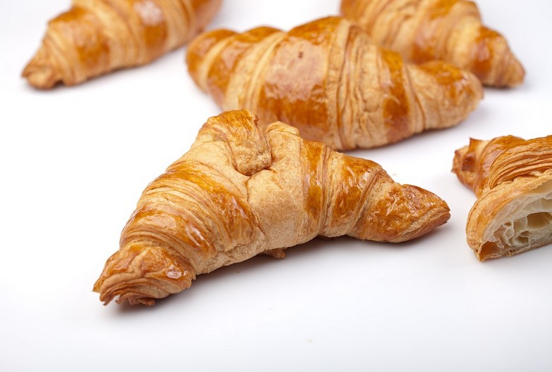 d8b7d8b1d98ad982d8a9-d8b9d985d984-d8a7d984d983d8b1d988d8a7d8b3d988d986-d8a7d984d985d988d8b1d982-d8a7d984d8b1d8a7d982d8a7d8aa طريقة عمل الكرواسون المورق (الراقات)