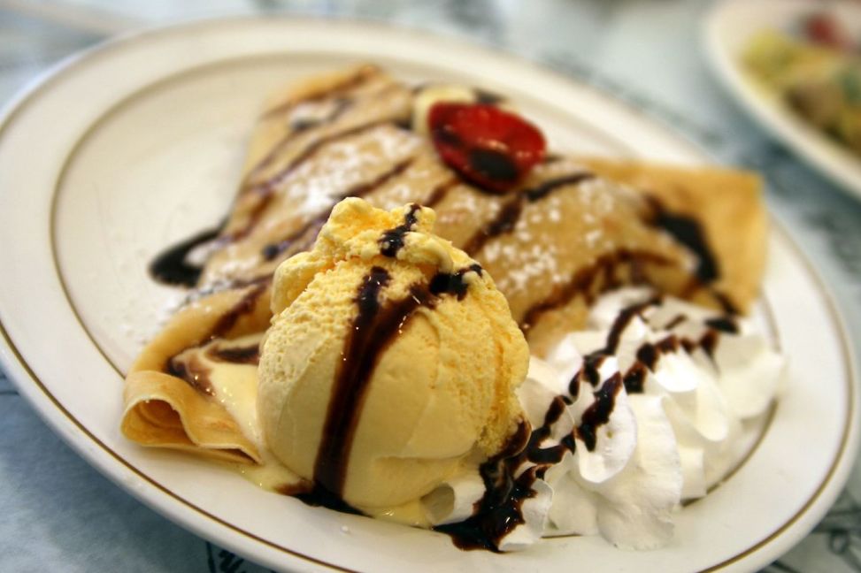 d8b7d8b1d98ad982d8a9-d8b9d985d984-d8a7d984d983d8b1d98ad8a8-d8a7d984d8add984d988-d8a7d984d981d8b1d986d8b3d98ad985d8b9-d8a7d984d8a2d98ad8b3-d983d8b1d98ad985 طريقة عمل الكريب الحلو الفرنسيمع الآيس كريم