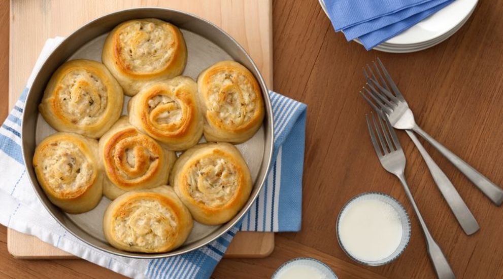 d8b7d8b1d98ad982d8a9-d8b9d985d984-d981d8b7d98ad8b1d8a9-d8a7d984d8afd8acd8a7d8ac-d8a8d8a7d984d8acd8a8d986 طريقة عمل فطيرة الدجاج بالجبن