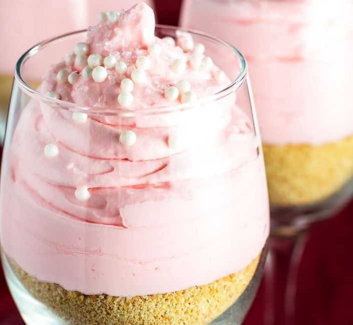 d8b7d8b1d98ad982d8a9-d8b9d985d984-d983d988d8a8-d8b7d8a8d982d8a7d8aa-d8a7d984d8aad8b4d98ad8b2-d983d98ad983 طريقة عمل كوب طبقات التشيز كيك