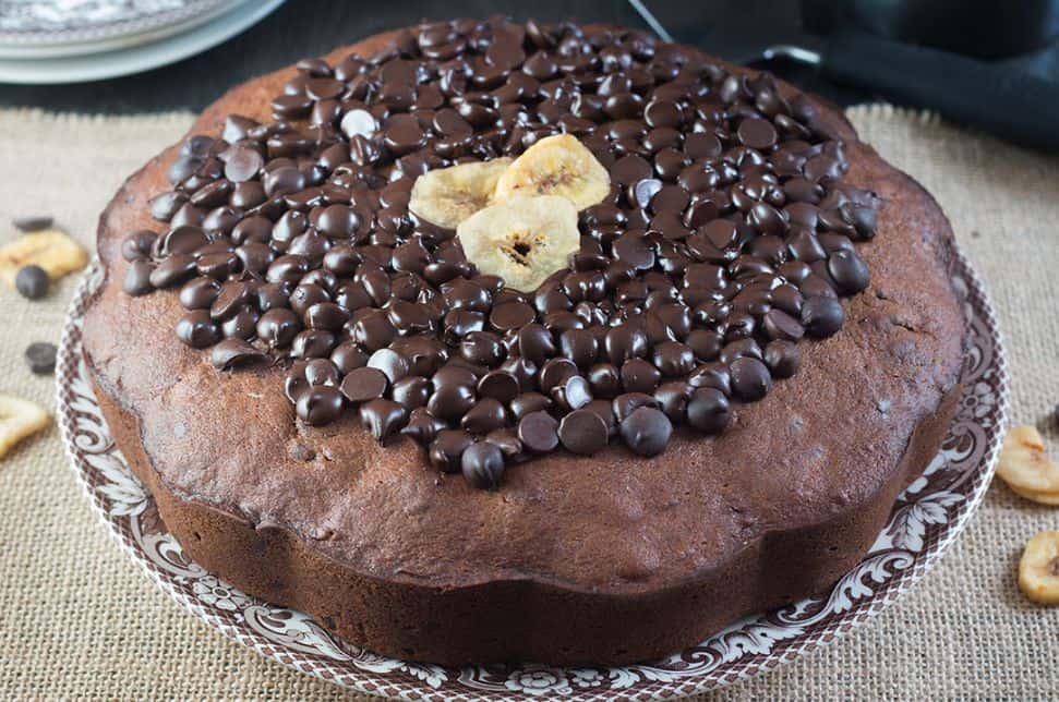 d8b7d8b1d98ad982d8a9-d8b9d985d984-d983d98ad983-d8a8d8a7d984d985d988d8b2-d988d8a7d984d982d8b1d981d8a9-d8a8d8a7d984d8b4d988d983d988d984d8a7 طريقة عمل كيك بالموز والقرفة بالشوكولا