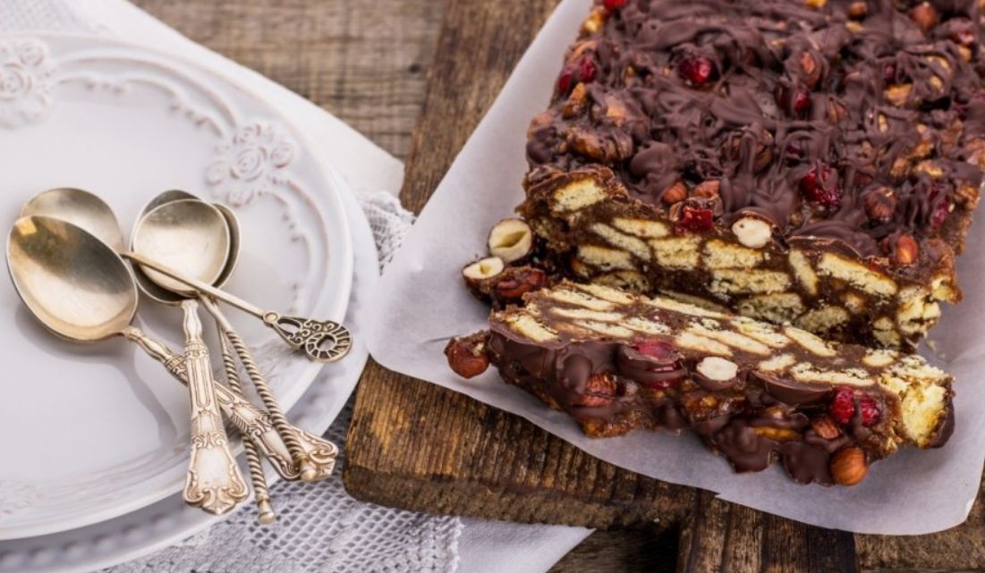 d8b7d8b1d98ad982d8a9-d8b9d985d984-d984d98ad8b2d98a-d983d8a8-d983d98ad983-d8a8d8a7d984d985d983d8b3d8b1d8a7d8aa طريقة عمل ليزي كب كيك بالمكسرات