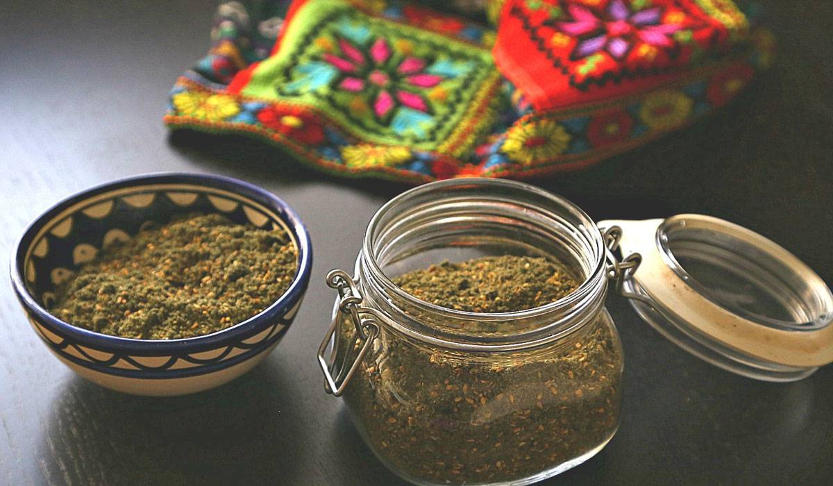 زعتر مع السمسم