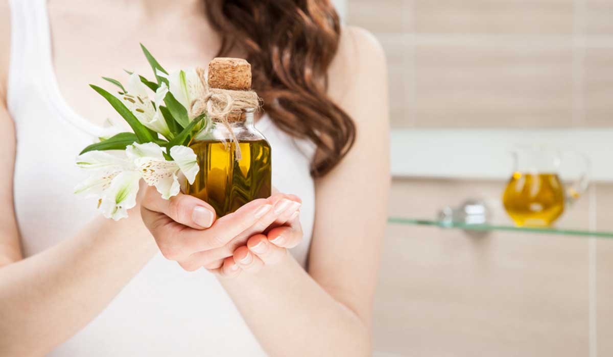 فوائد زيت النعناع للشعر