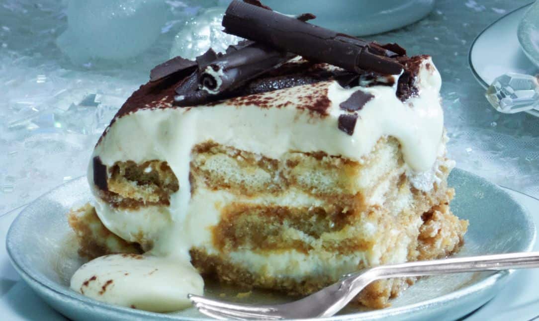 d982d8a7d984d8a8-d8b7d8a8d982d8a7d8aa-d8a7d984d8aad8b1d8a7d98ad981d984-d8a8d8a7d984d8a8d8b3d983d988d98ad8aa قالب طبقات الترايفل بالبسكويت