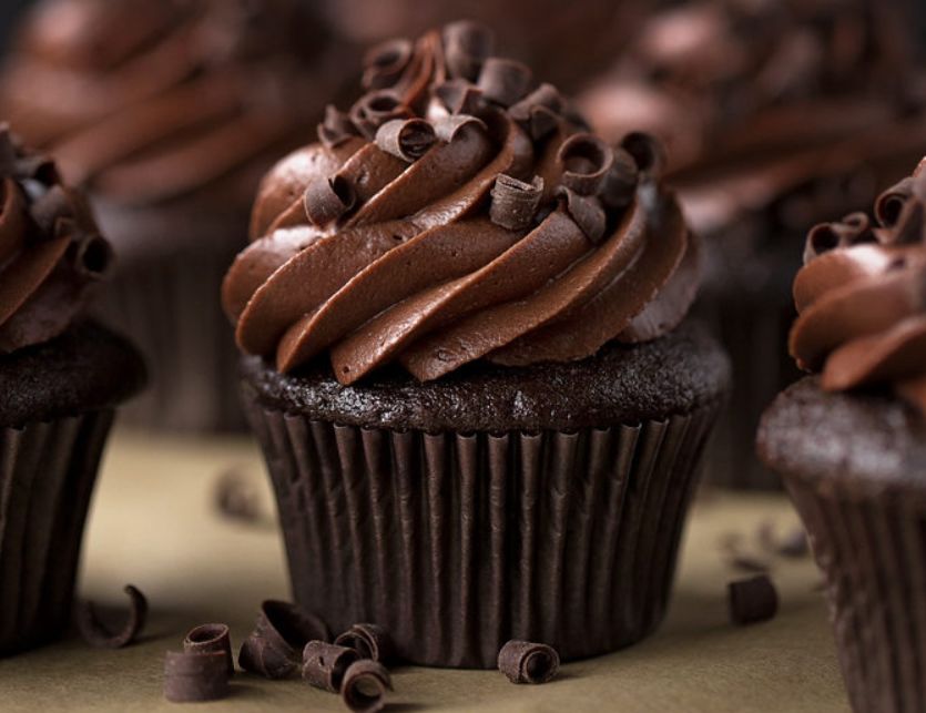 d983d8b1d98ad985d8a9-d8a7d984d8b2d8a8d8afd8a9-d8a8d8a7d984d8b4d988d983d988d984d8a7d8aad987-d988d8a7d984d982d987d988d8a9 كريمة الزبدة بالشوكولاته والقهوة