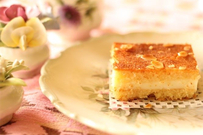 d988d8b5d981d8a9-d8a7d984d987d8b1d98ad8b3d8a9-d8a8d8a7d984d982d8b4d8b7d8a9 طريقة عمل الهريسة بالقشطة