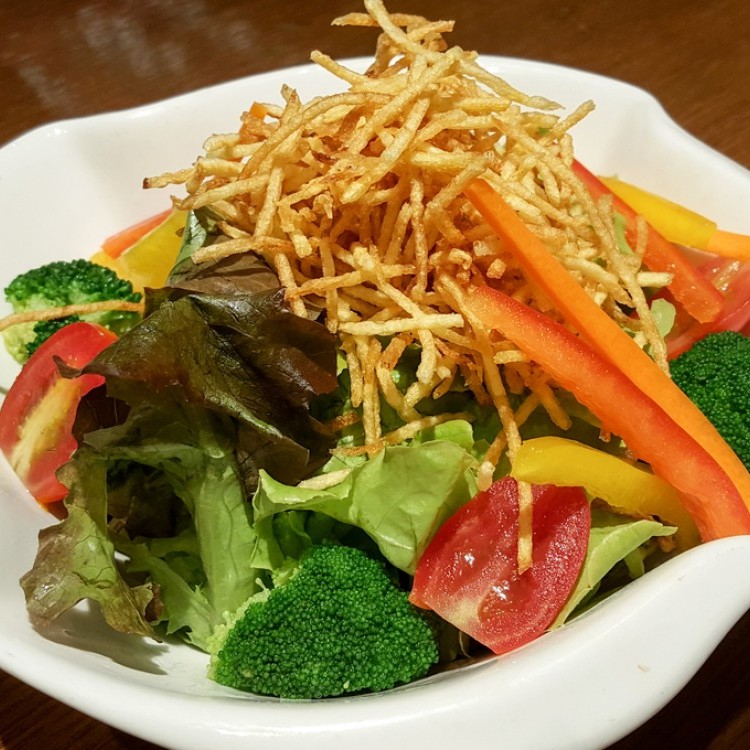 da7be6a22bd09b2ce0c7ff73d95cf1d4_w750_h750 سلطة عيدان البطاطس