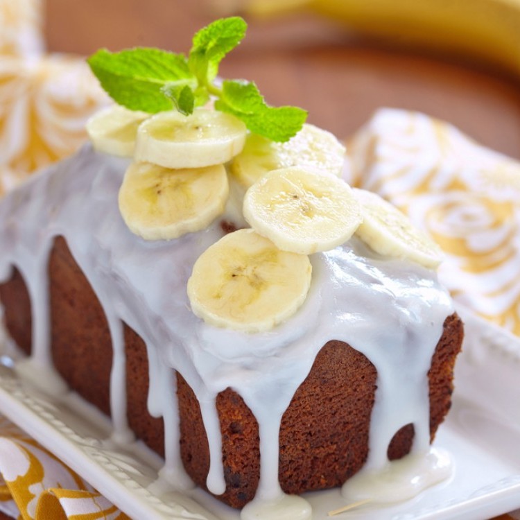 dacb92818b79c90cff21a515e69d4eea_w750_h750 كيك الموز بالجبن الكريمي