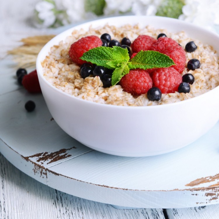 de067db9d46cd123f5b2b788267fc015_w750_h750 الشوفان بالفواكة للرجيم