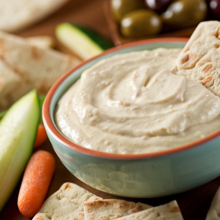 متبل الكوسا بالطحينة