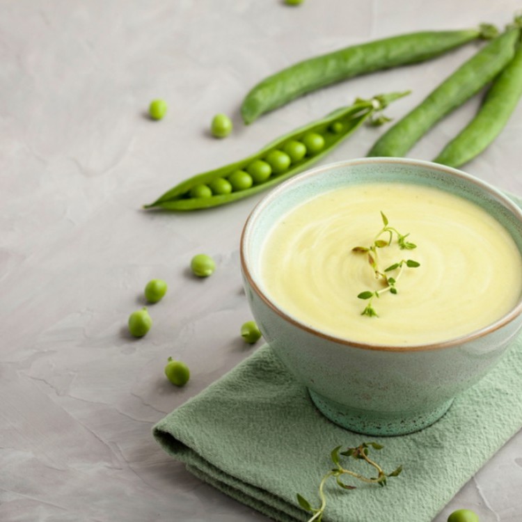 شوربة البازيلا والبطاطس