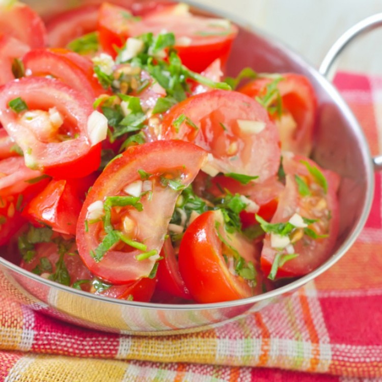 e54b0e151e76bdf868687c4878f1dede_w750_h750 سلطة الطماطم بالنعنع