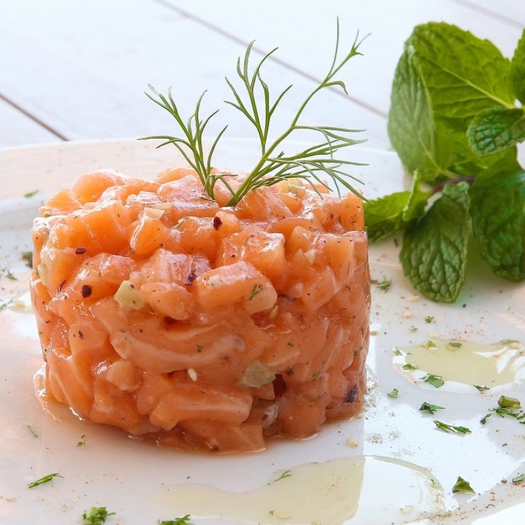 e68f571530f9a0d651cf954cd8f70ccb_w750_h750 تارتار السلمون