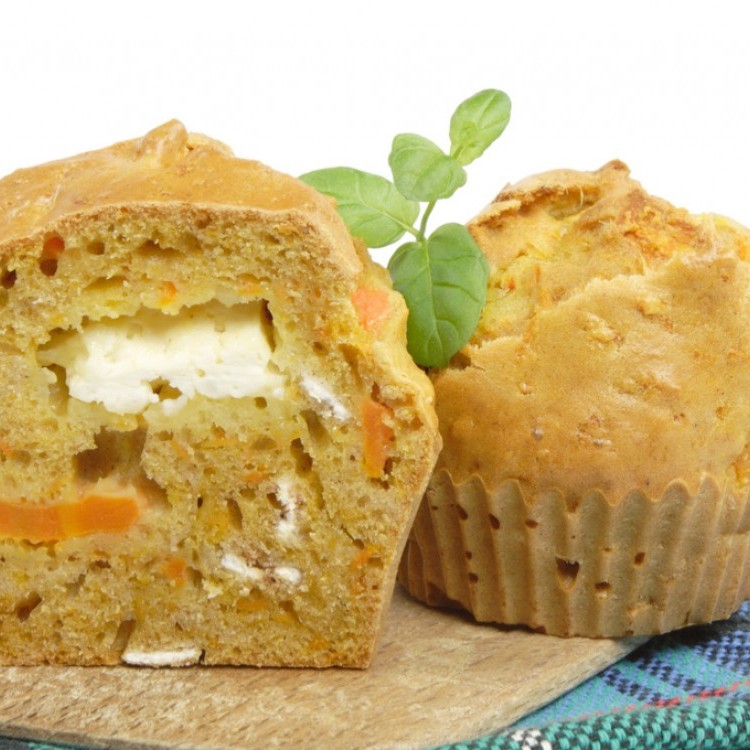 كب كيك الجزر بالكريمة