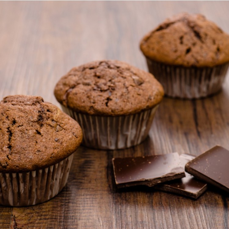 eacfc5664bc79a2661d1b4ecb67be54c_w750_h750 كب كيك بالشوكولاتة