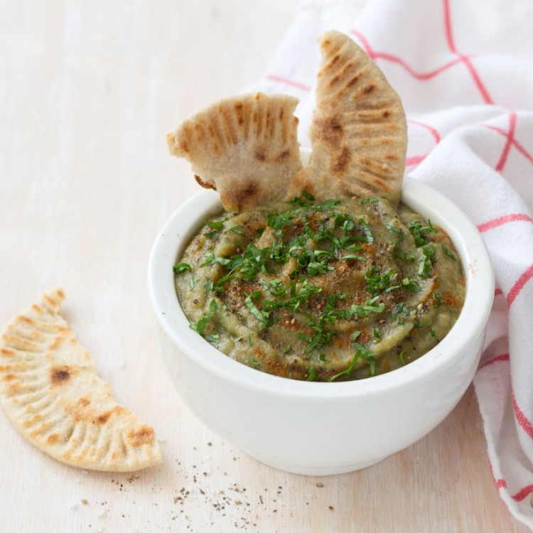 معبوج الباذنجان الحار