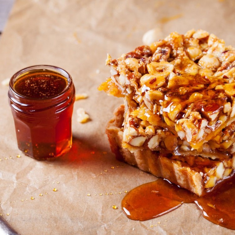 تارت الجوز والعسل