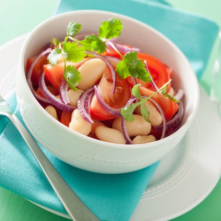 fc6e7bccf4104e71c64819589904fb64_w750_h750 سلطة الفاصوليا البيضاء مع الطماطم