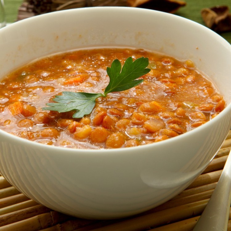 fdfa62cac6bd706e35fa8c6b04151a01_w750_h750 شوربة العدس البني بالخضار للرجيم