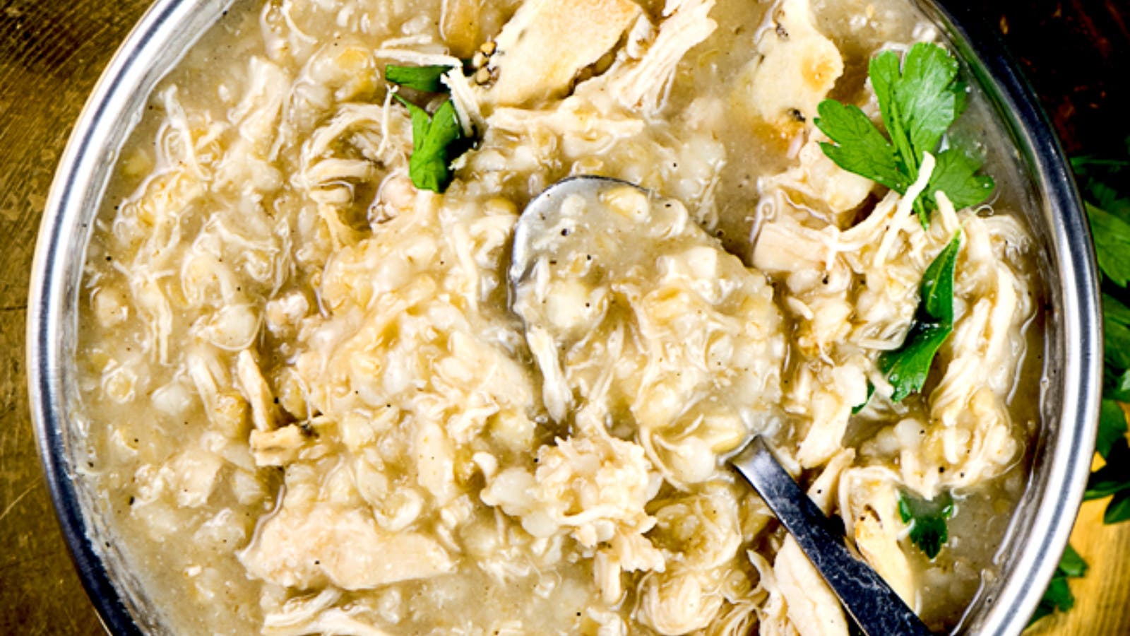 شوربة الفريكة بالدجاج