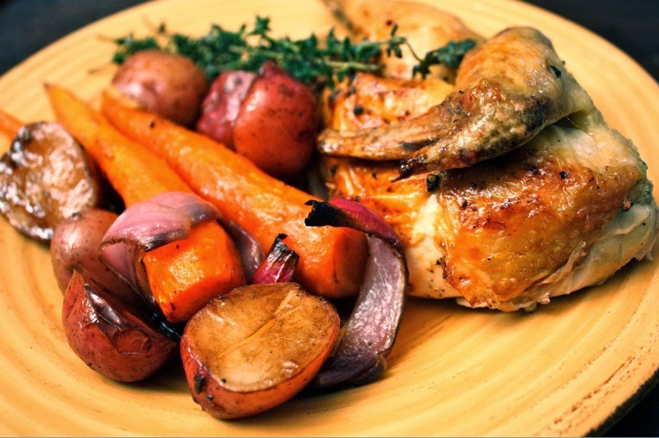 17-e28093-d988d8b5d981d8a9-d8b1d988d8b3d8aad988-d8a7d984d8afd8acd8a7d8ac-d8a8d8a7d984d8a8d8b7d8a7d8b7d8b3 17 – وصفة روستو الدجاج بالبطاطس.