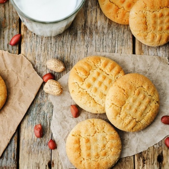 كوكيز الفول السوداني بثلاث مكونات للنباتيين