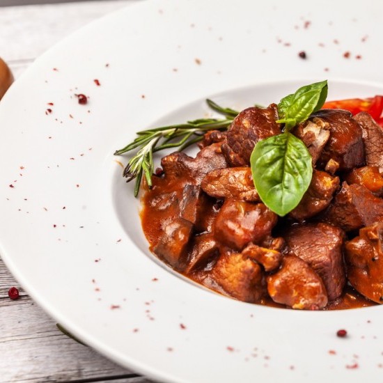 abebc60379a360603e78eae25425f5e0_w550_h550 طاجن الكبدة بالطماطم للسحور