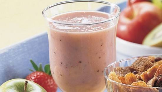 عصير الزبادي والتفاح والكيوي https://ouklat.com/wp-content/uploads/2020/04/c9d639e16aeb416a725136bf194f5106e707ff2f-3.jpg