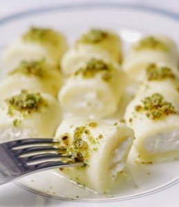 d8add984d8a7d988d8a9-d8a7d984d8acd8a8d986-d8a8d8a7d984d985d8b3d8aad983d8a9 حلاوة الجبن بالمستكة