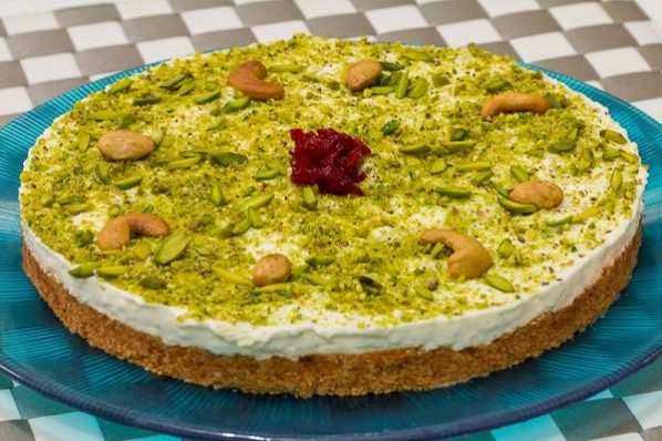 حلوى عيش السرايا بالقشطة