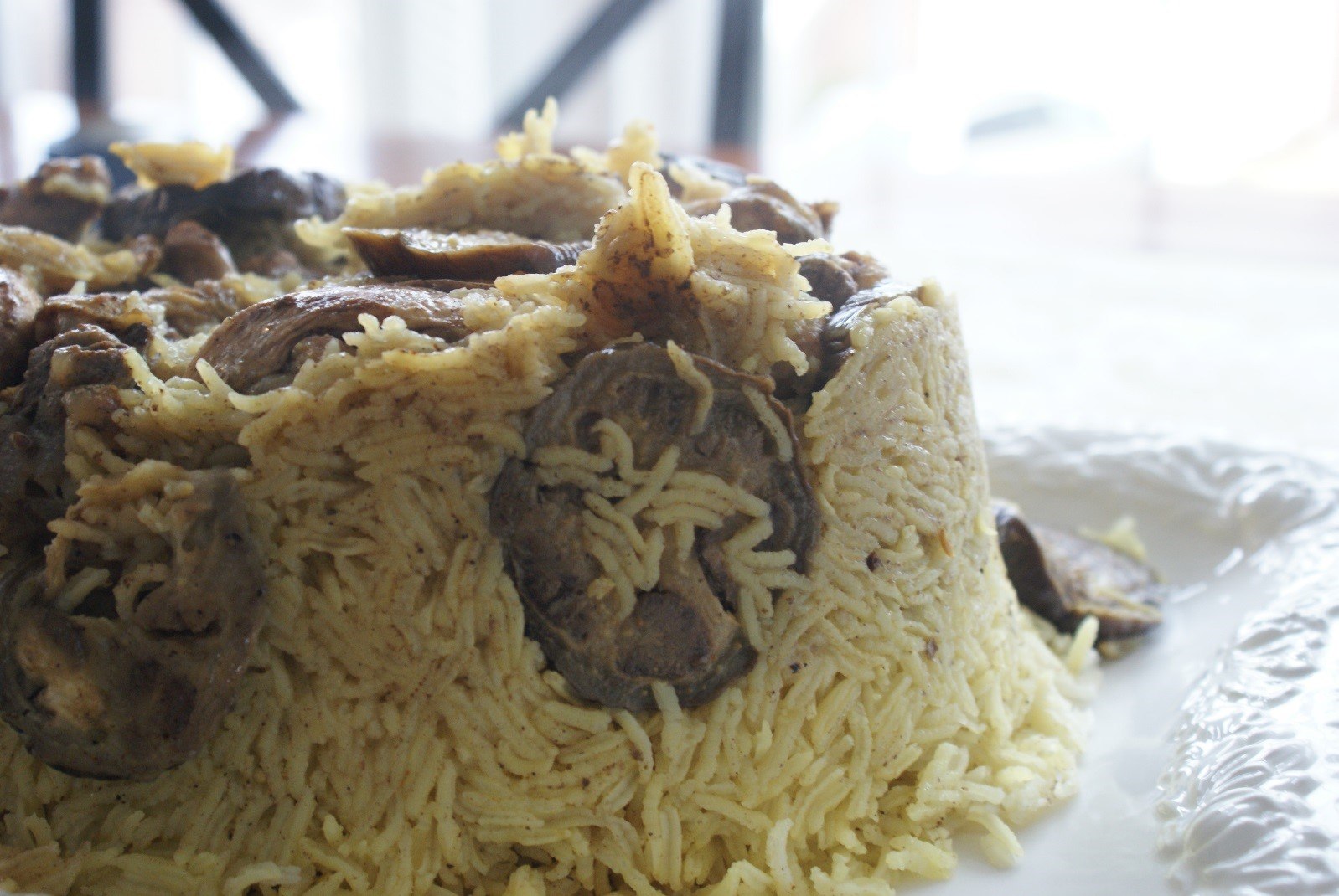 d8b7d8b1d98ad982d8a9-d8b9d985d984-d8a7d984d985d982d984d988d8a8d8a9-d8a8d8a7d984d984d8add985 طريقة عمل المقلوبة باللحم