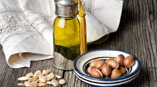 فوائد زيت الأرغان للشعر والبشرة