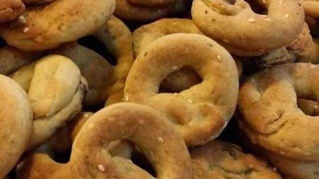 d983d8b9d983-d8a7d984d8b9d98ad8af-d8a8d8a7d984d982d8b1d981d8a9 كعك العيد بالقرفة