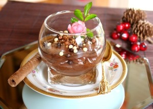 موس الشوكولا بالمكسرات