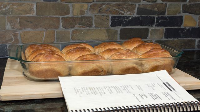 طريقة عمل خلية النحل بالزبادي طريقة عمل خلية النحل بالزبادي