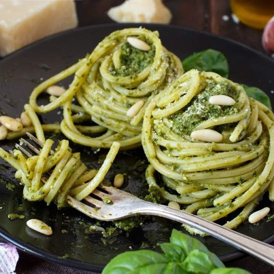 effed3befc20d87f4280cc1be72e8859_w550_h550 مكرونة بصوص الريحان