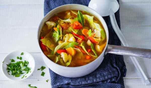 طريقة عمل شوربة الخضار للرجيم
