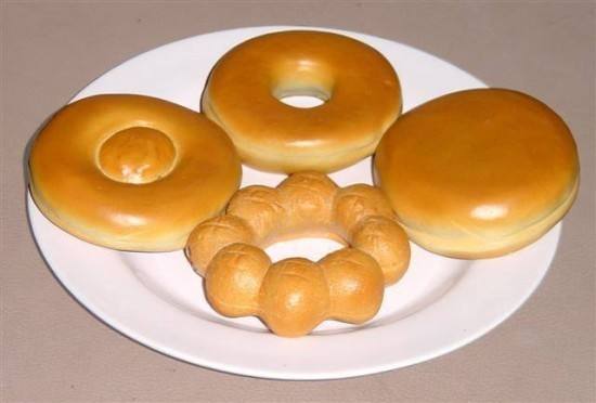 طريقة عمل الدونات للشيف أمنية طه https://ouklat.com/wp-content/uploads/2021/10/5b0ce01d9dd32e9e1b2ae875a1c4e887ec70be8e-2.jpg